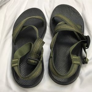 Gently used Men's Chaco sandals